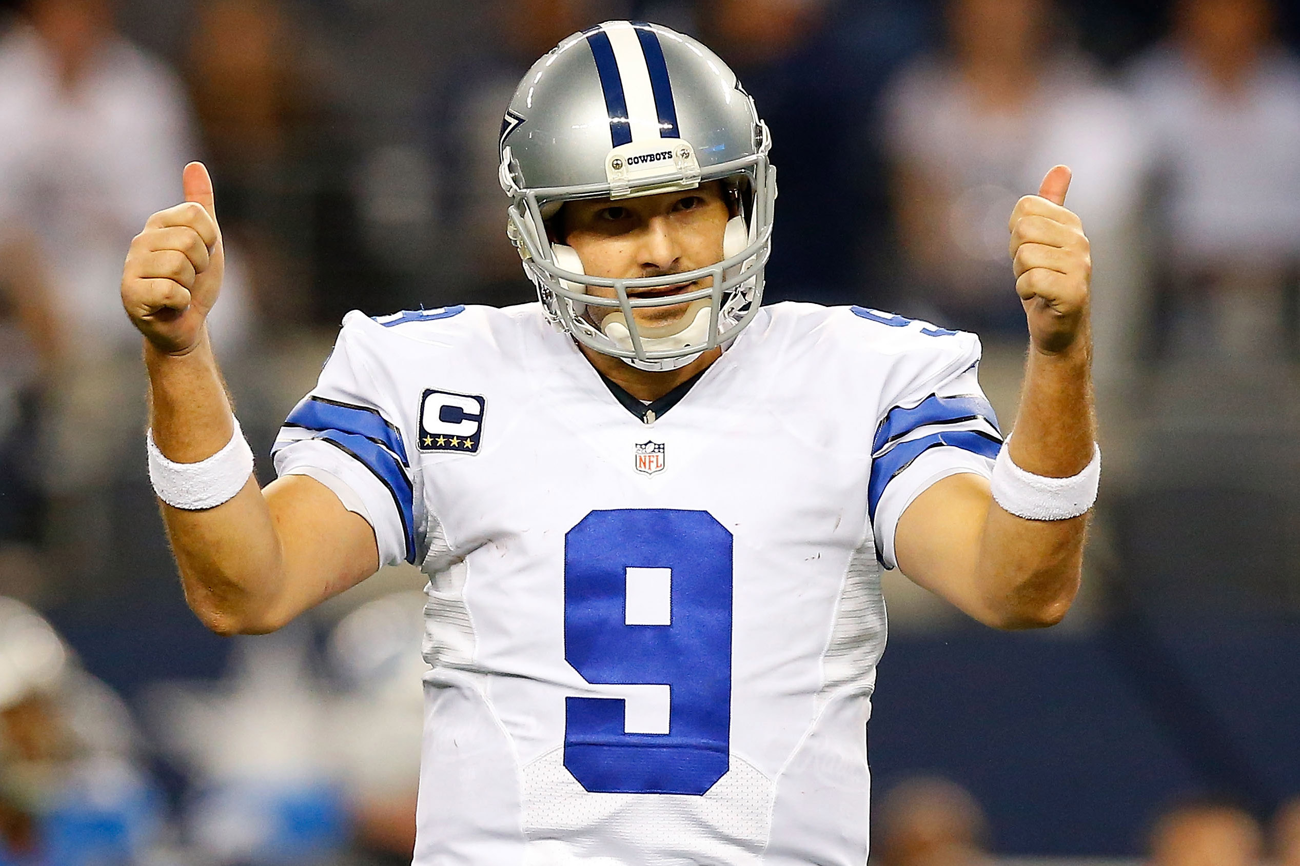 MAY121791 - TMP SPORTS NFL SERIES 29 TONY ROMO AF CS - Previews World